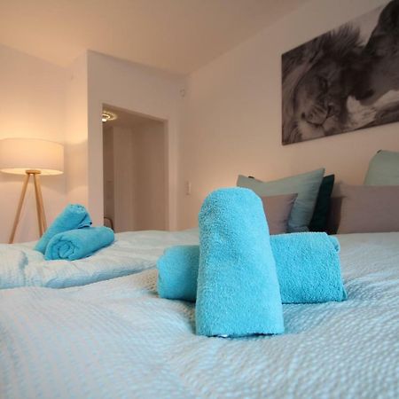 באד אוראך Moderne, Helle 1 Zimmer-Wohnung In Citylage מראה חיצוני תמונה